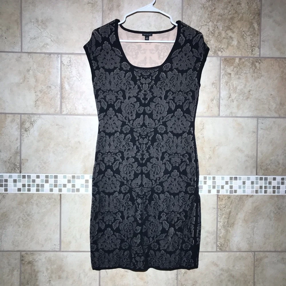 Ann Taylor Black Gold Floral Sheath Dress M - Picture 2 of 5